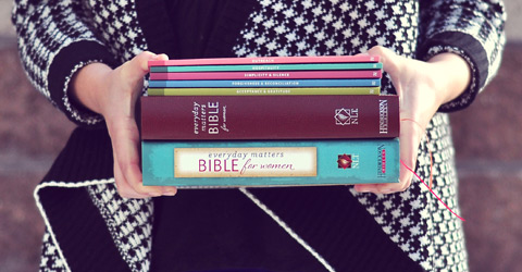 Womens Bibles - Womens Study Bible