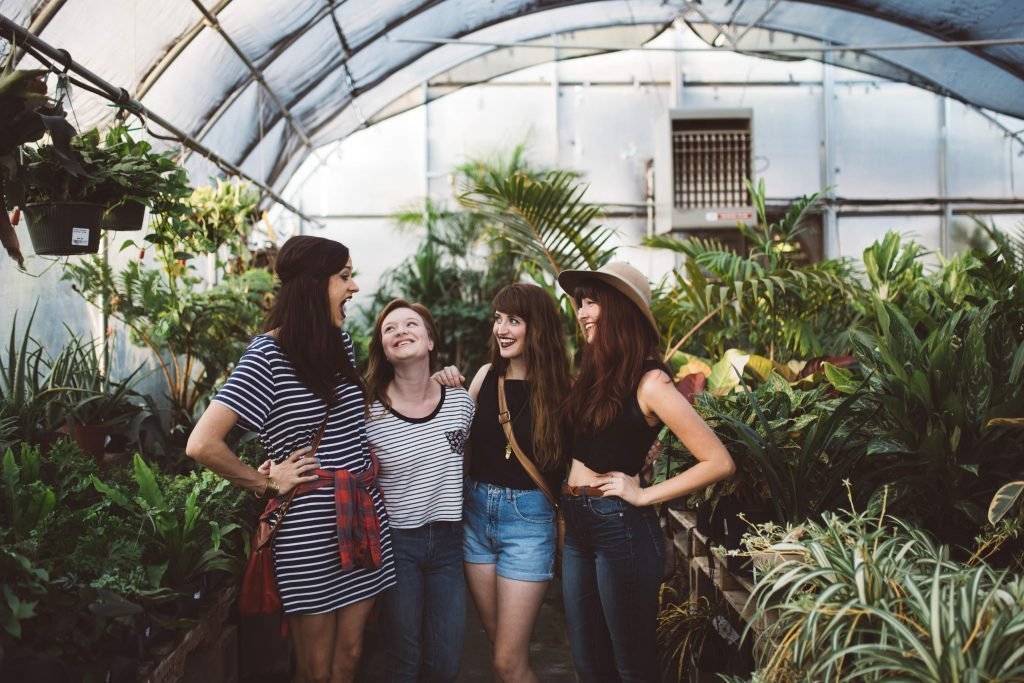 girls-talk-in-plants