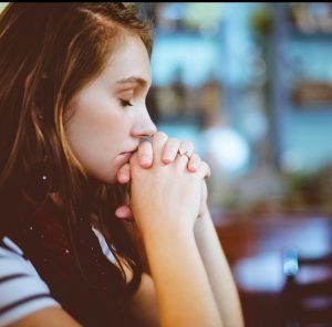 pray